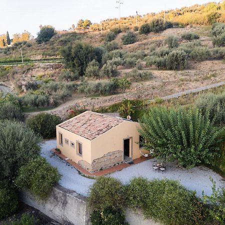 Bioagriturismo Antica Sena Milici Luaran gambar