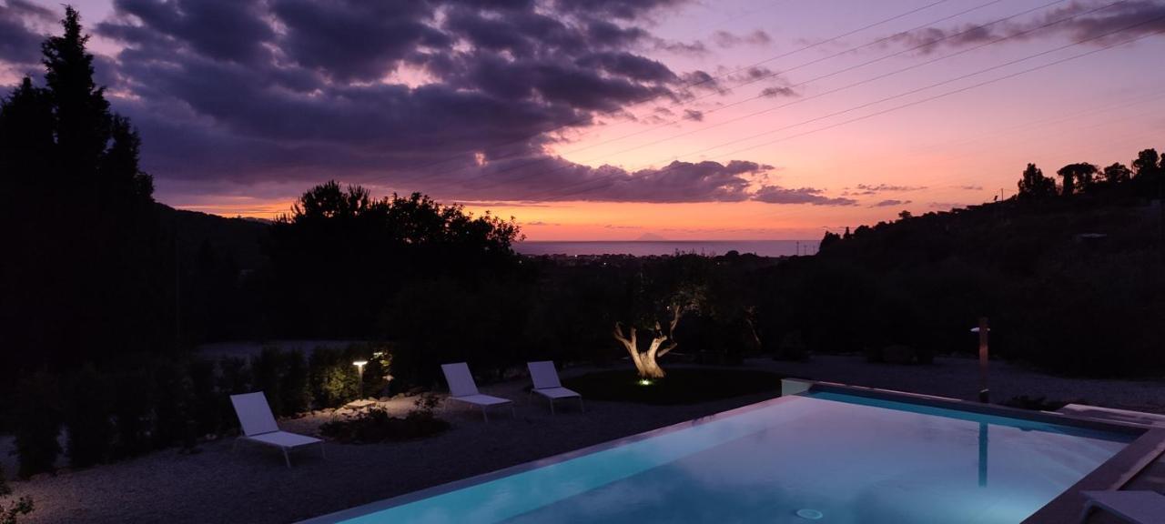 Bioagriturismo Antica Sena Milici Luaran gambar